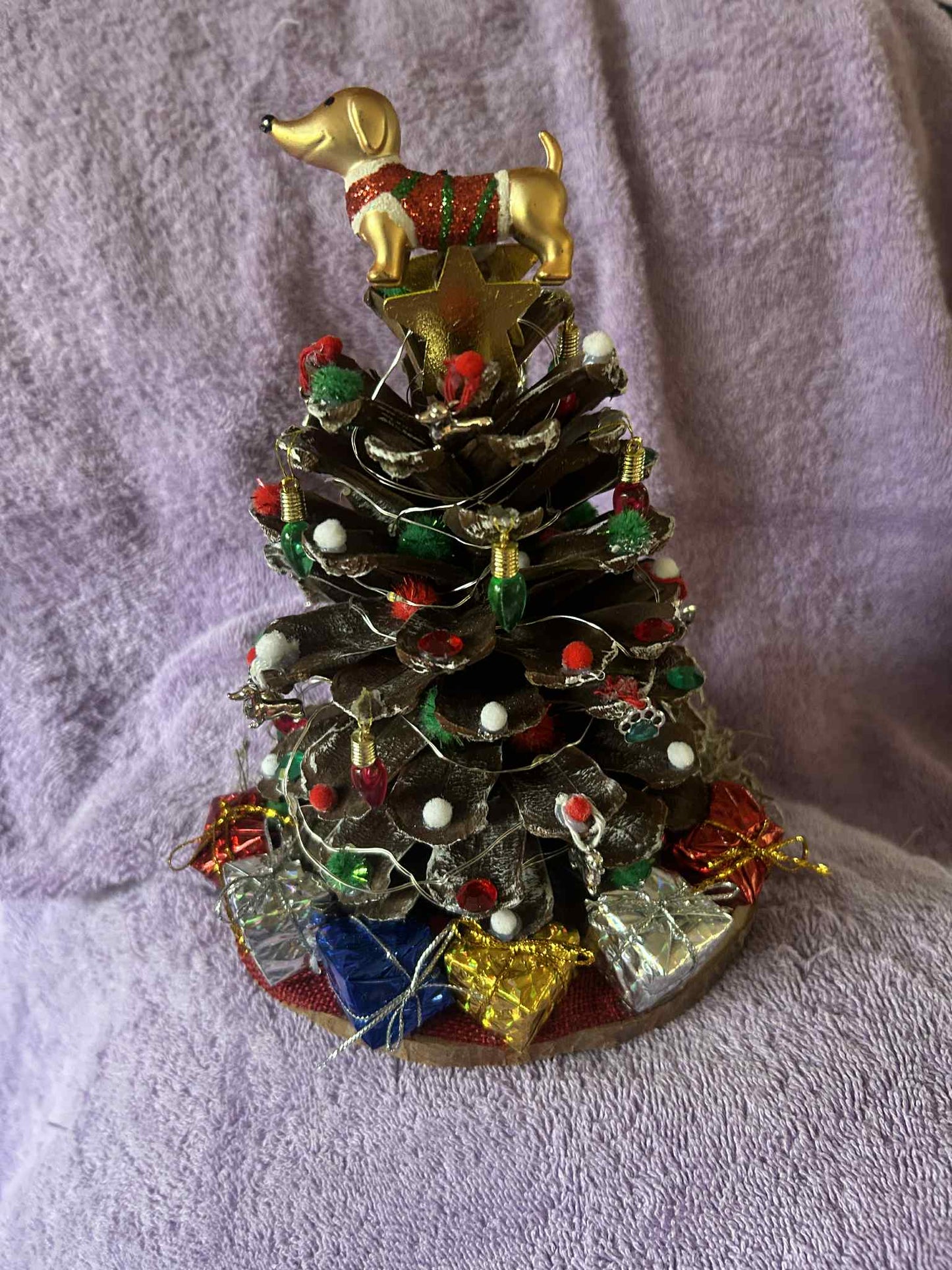 Dachshund Pine Cone Christmas Tree