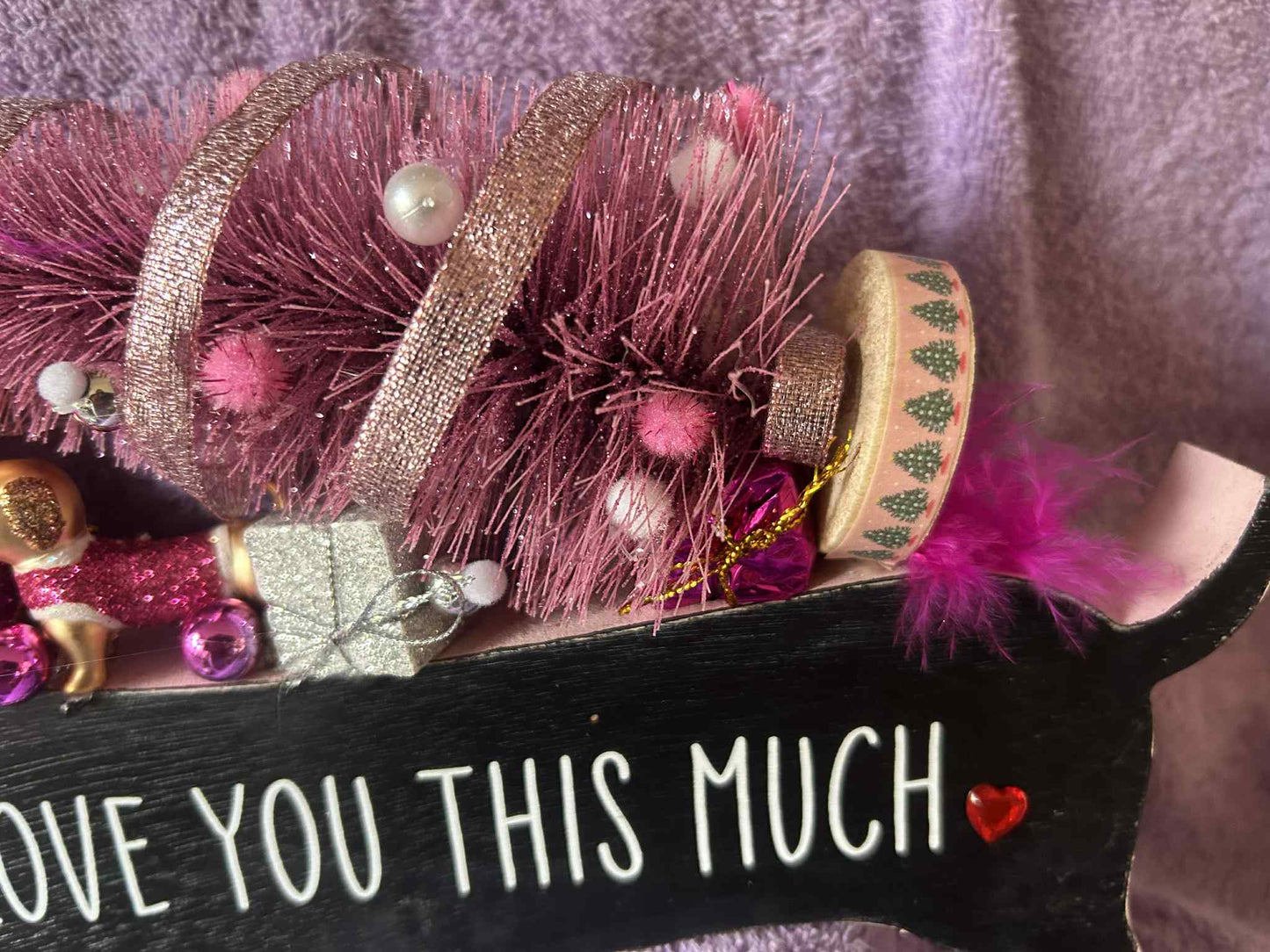 Color me Pink Dachshund (0100)