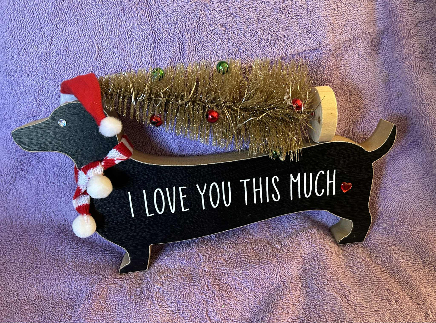 I Love You This Much Lighted Dachshund (0104)