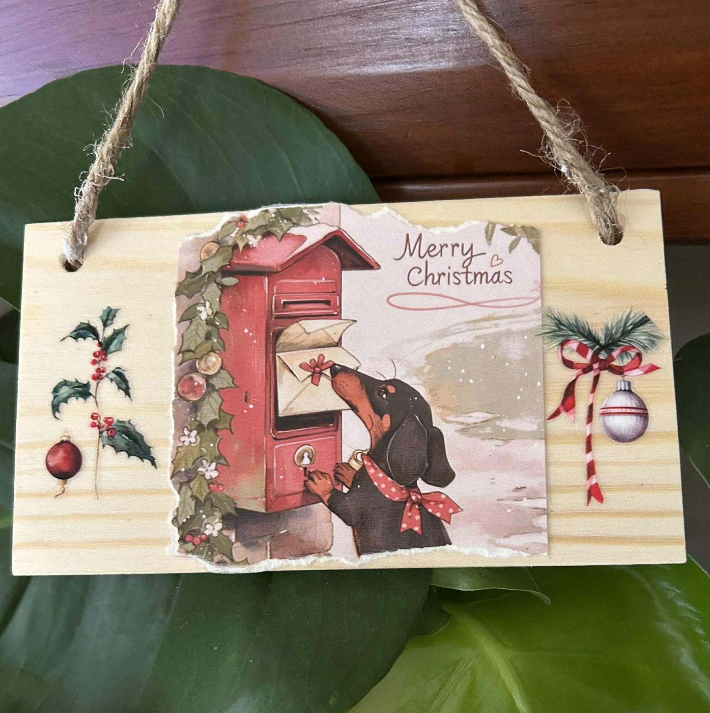 Christmas Dachshund Hanger